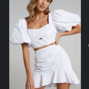 ASTARTE TWO PIECE SET IN WHITE